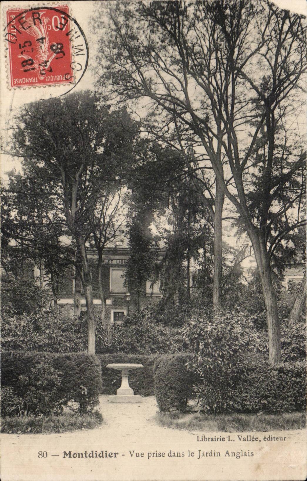 CPA Montdidier Vue prise dans le jardin anglais