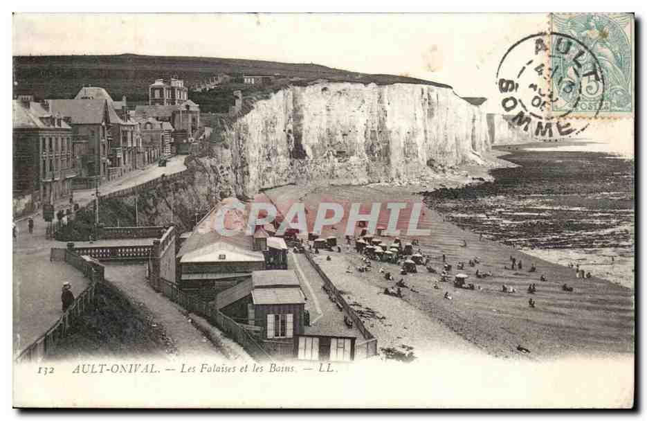 CPA Ault Onival Les falaises et les bains