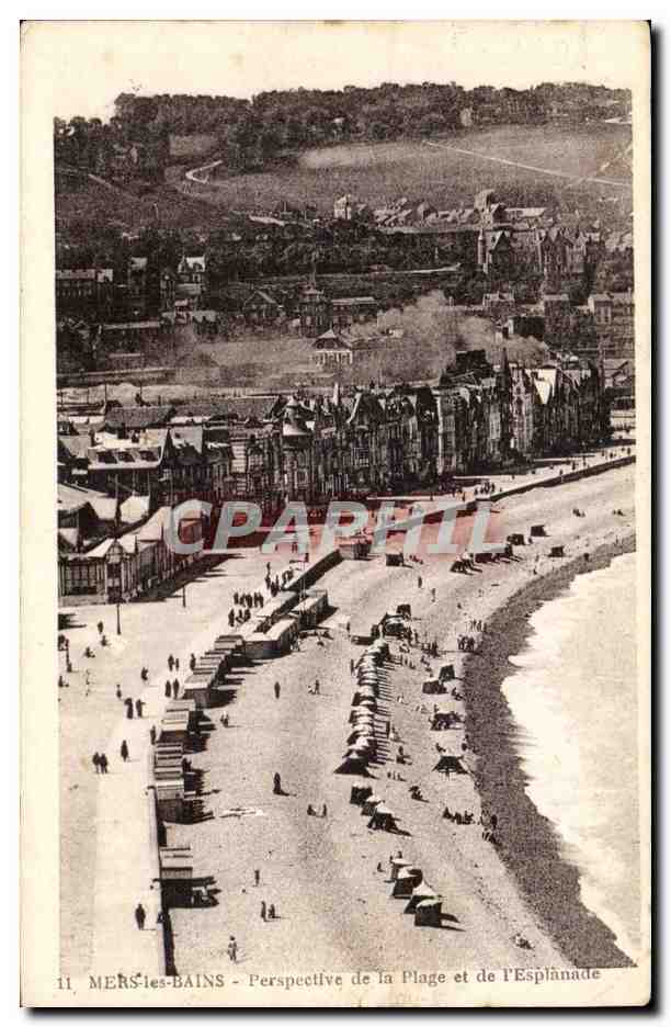 CPA Mers les Bains Perspective de la plage et de l'esplanade