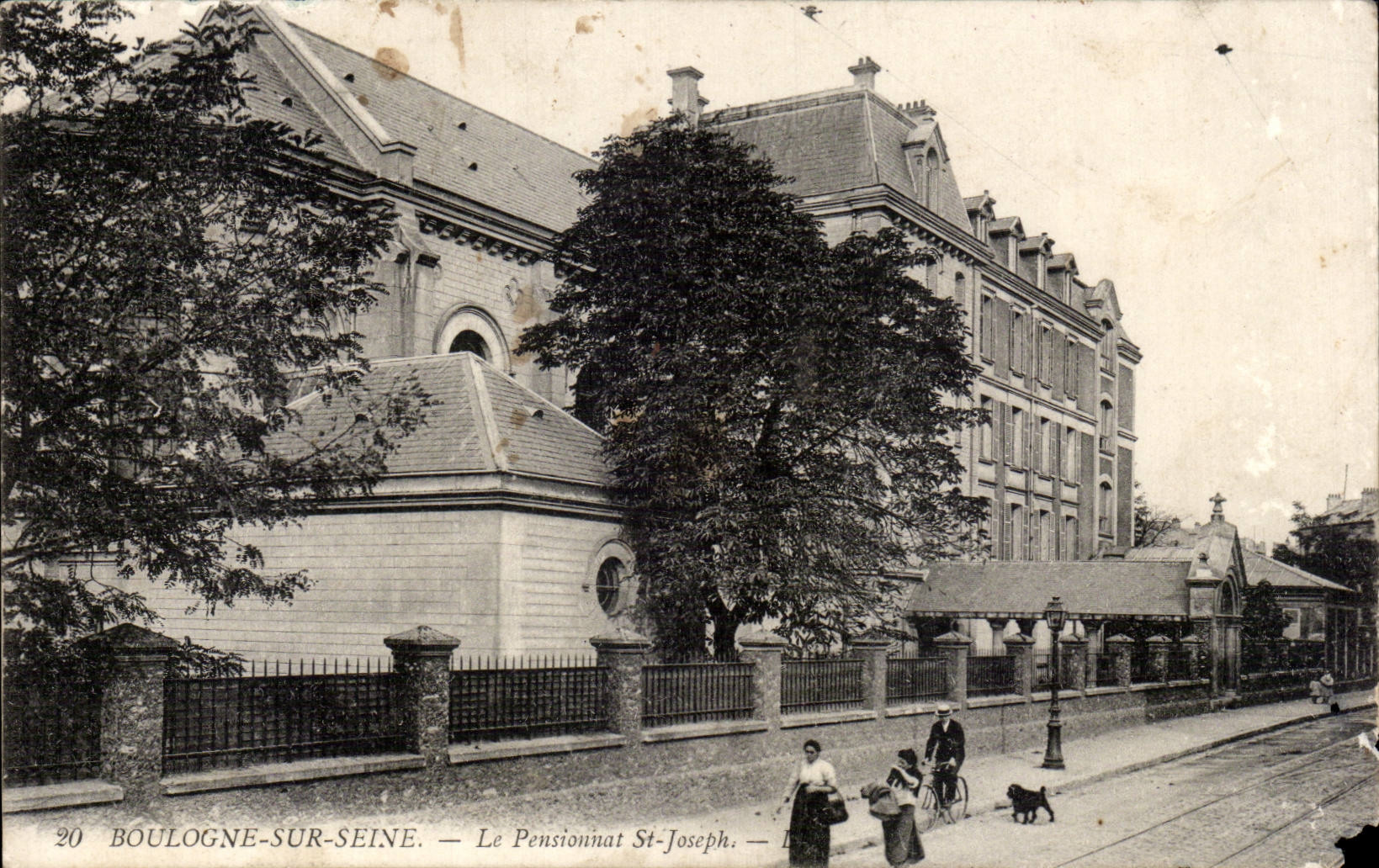 CPA Boulogne sur Seine Le pensionnat St Joseph