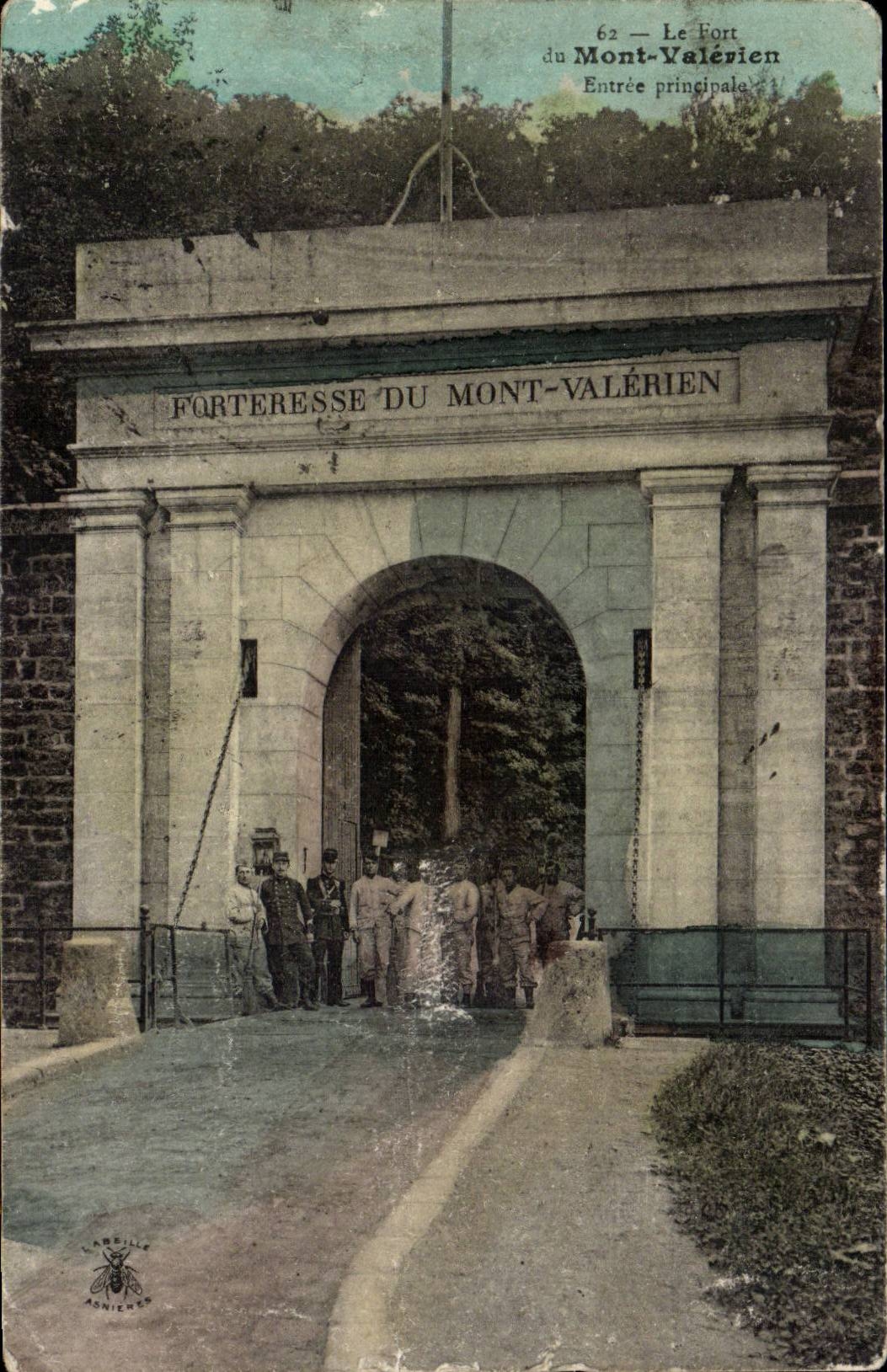CPA Le fort du Mont Valerien Entree principale
