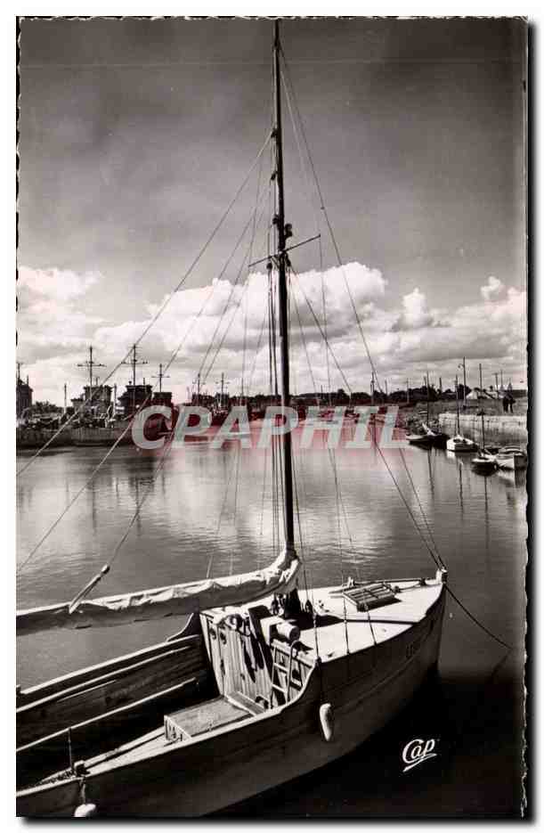 COURSEULLES-sur-MER — Le Port — REAL-PHOTO, Paris