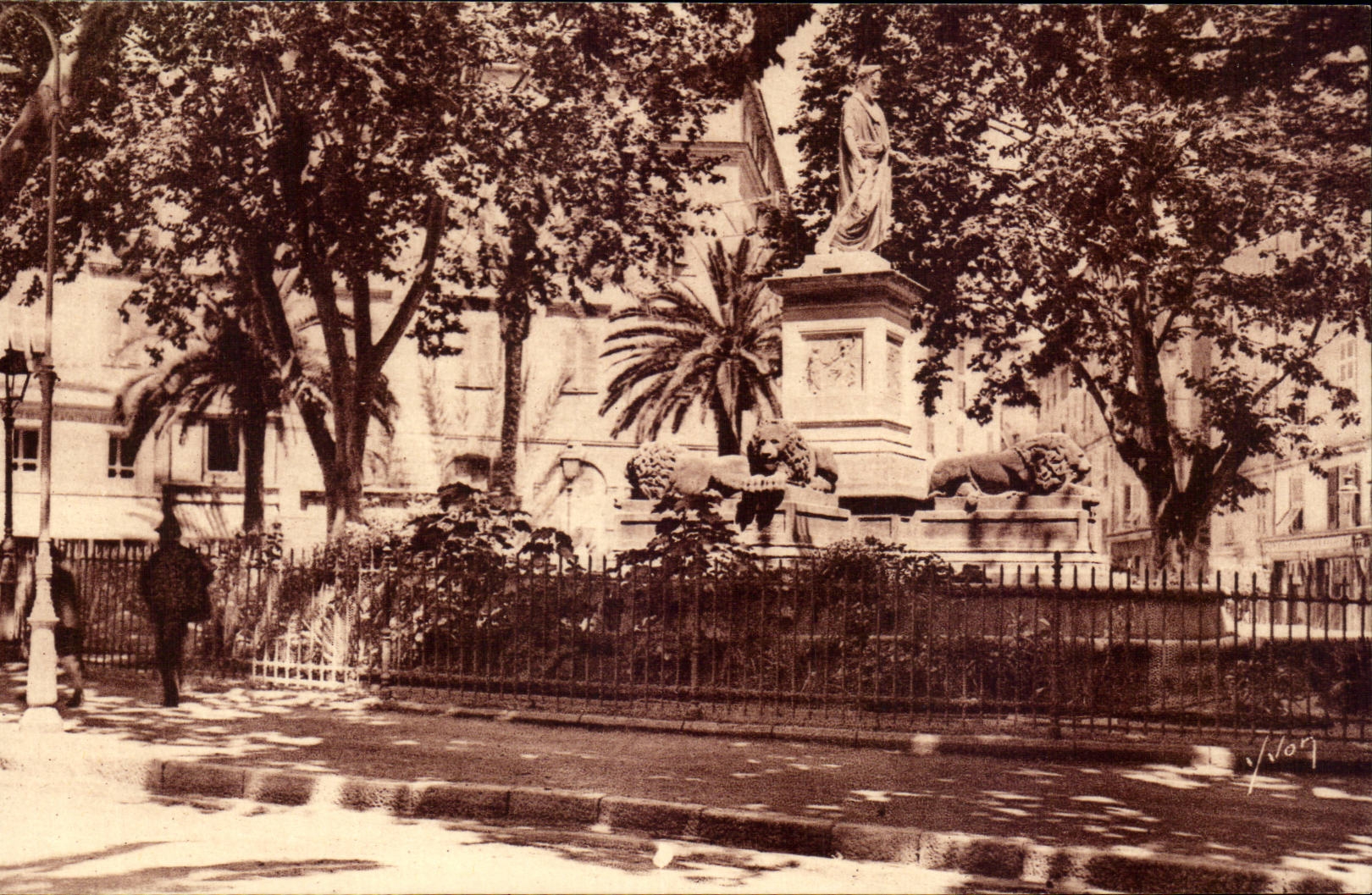 Ajaccio - Place des Palmiers - Fontaine des Quatre Lions — Les Éditions d'Art VVON, Paris