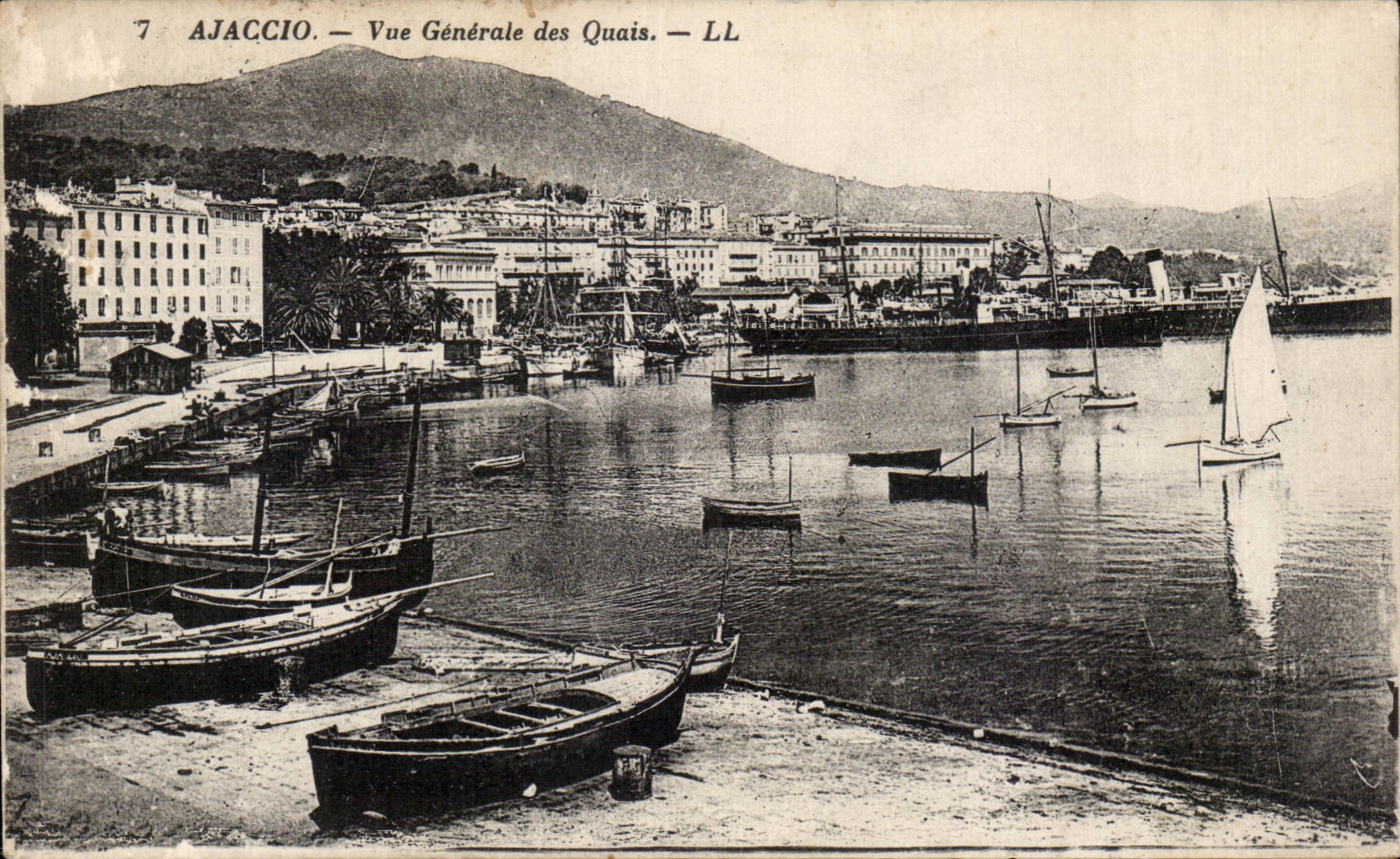 Ajaccio — Vue Générale des Quais — LL