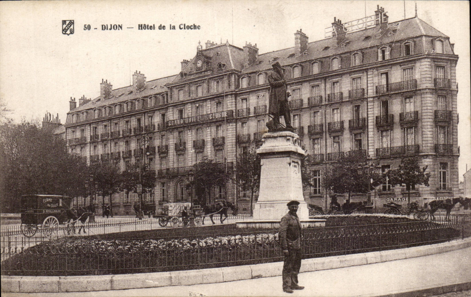 Dijon - Hotel de la Cloche - CPA - CPA (ferme de Sully)