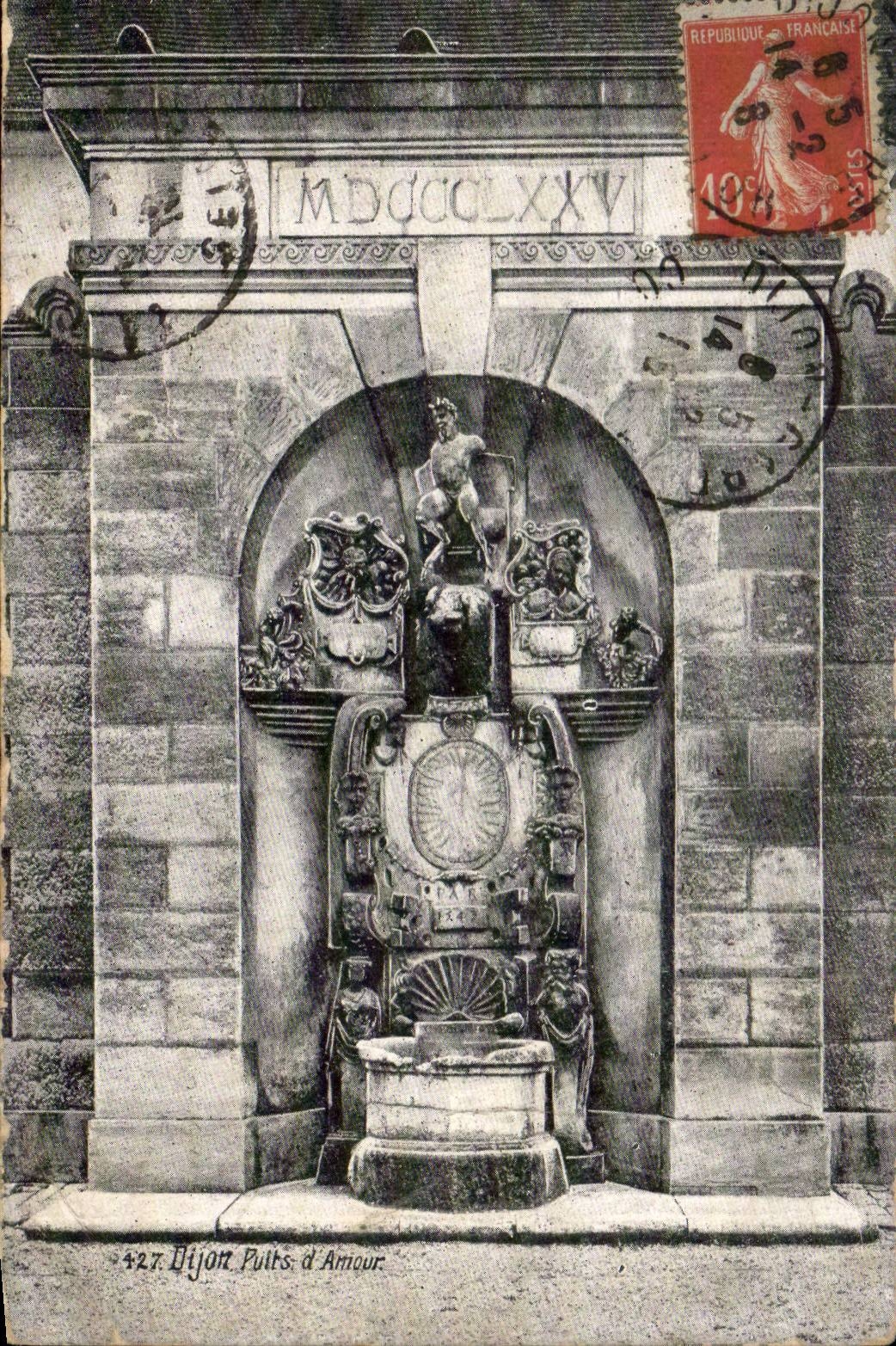 Dijon - Puits d'Amour - CPA 
