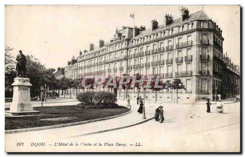 Dijon - L'Hotel de la Cloche - Le Square Darcy - CPA 
