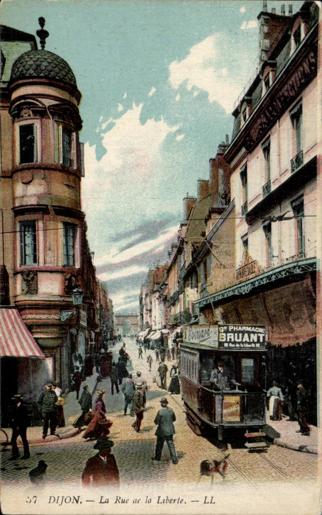 Dijon — La Rue de la Liberté — LL n°37