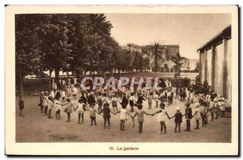 La garderie — Série 15 — CPAPHIL