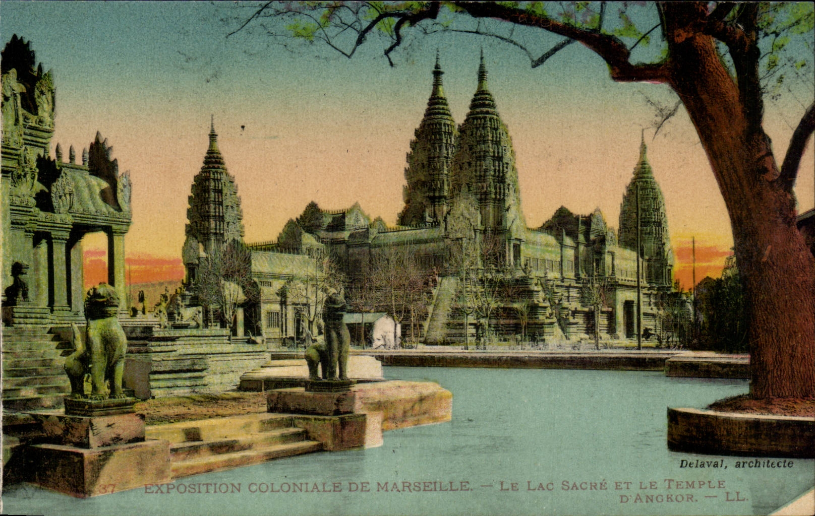 Marseille - Exposition Coloniale - Le Lac Sacre et le Temple Angkor Vat - CPA 