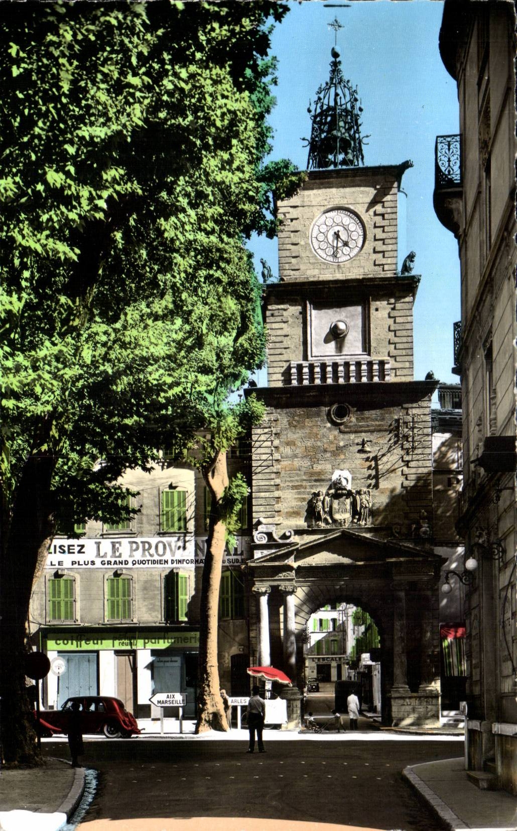 Salon de Provence - La Porte Beffroi de l'Horloge - CPSM 