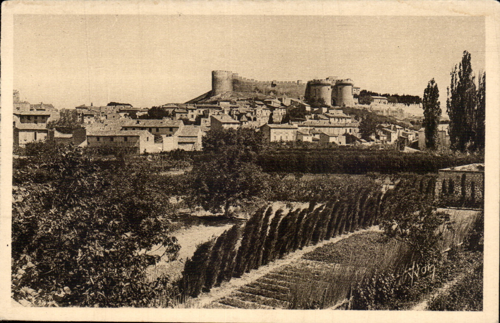 Villeneuve-lès-Avignon — Le Château — Édition d'Art YVON, Rue de Bretagne, Paris