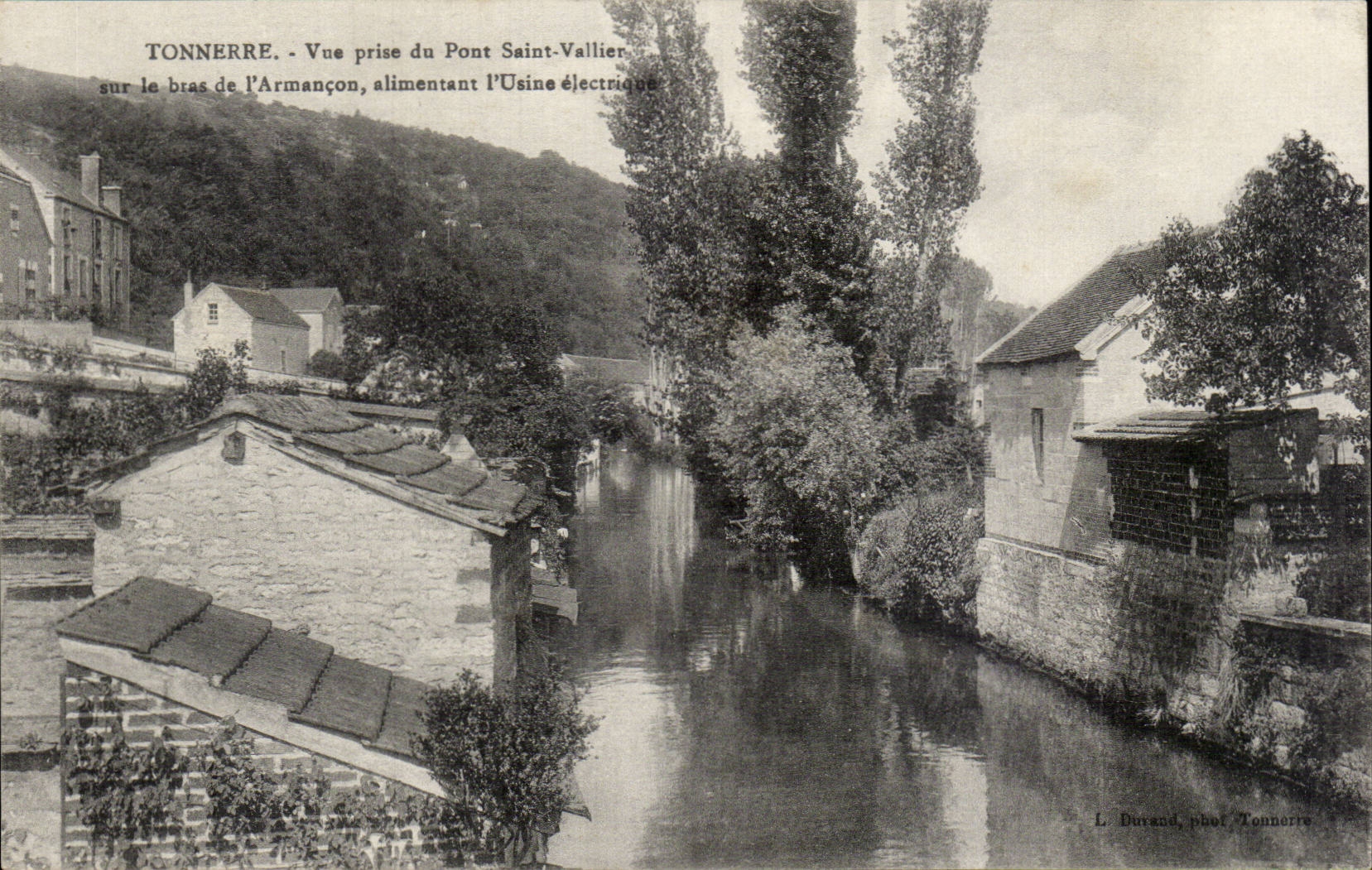 Tonnerre - Vue prise du Pont Saint Vallier sur le bras de l'Armancon - usine electrique - - CPA 