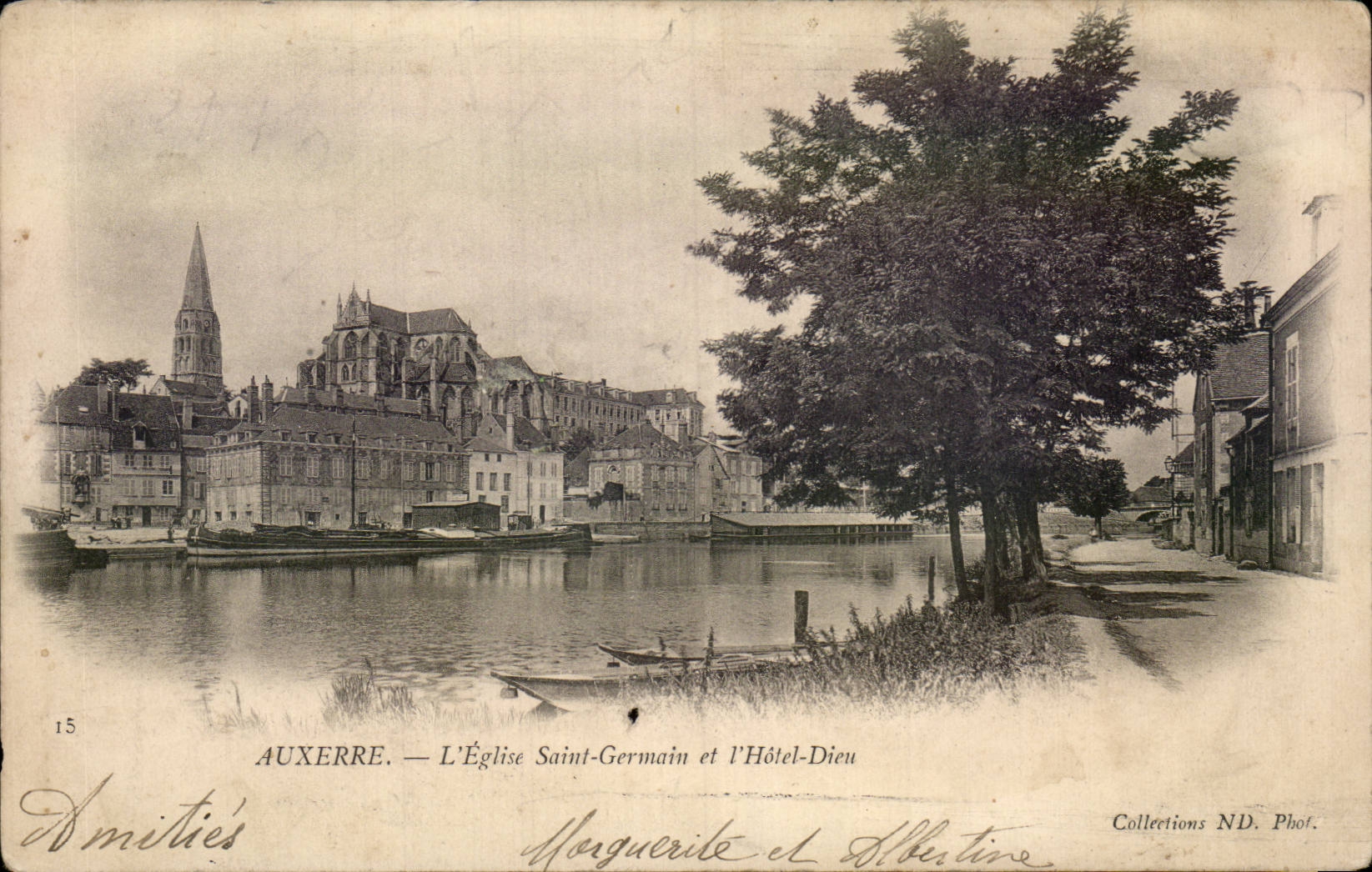 Aaxerre - L'Egise Saint Germain et l'Hotel Dieu - CPA 