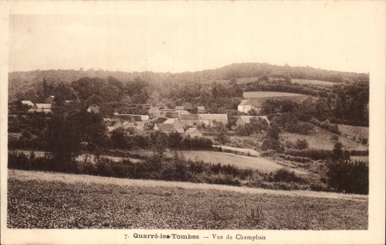 Quarre les Tombes - Vue de Champlois - CPA 