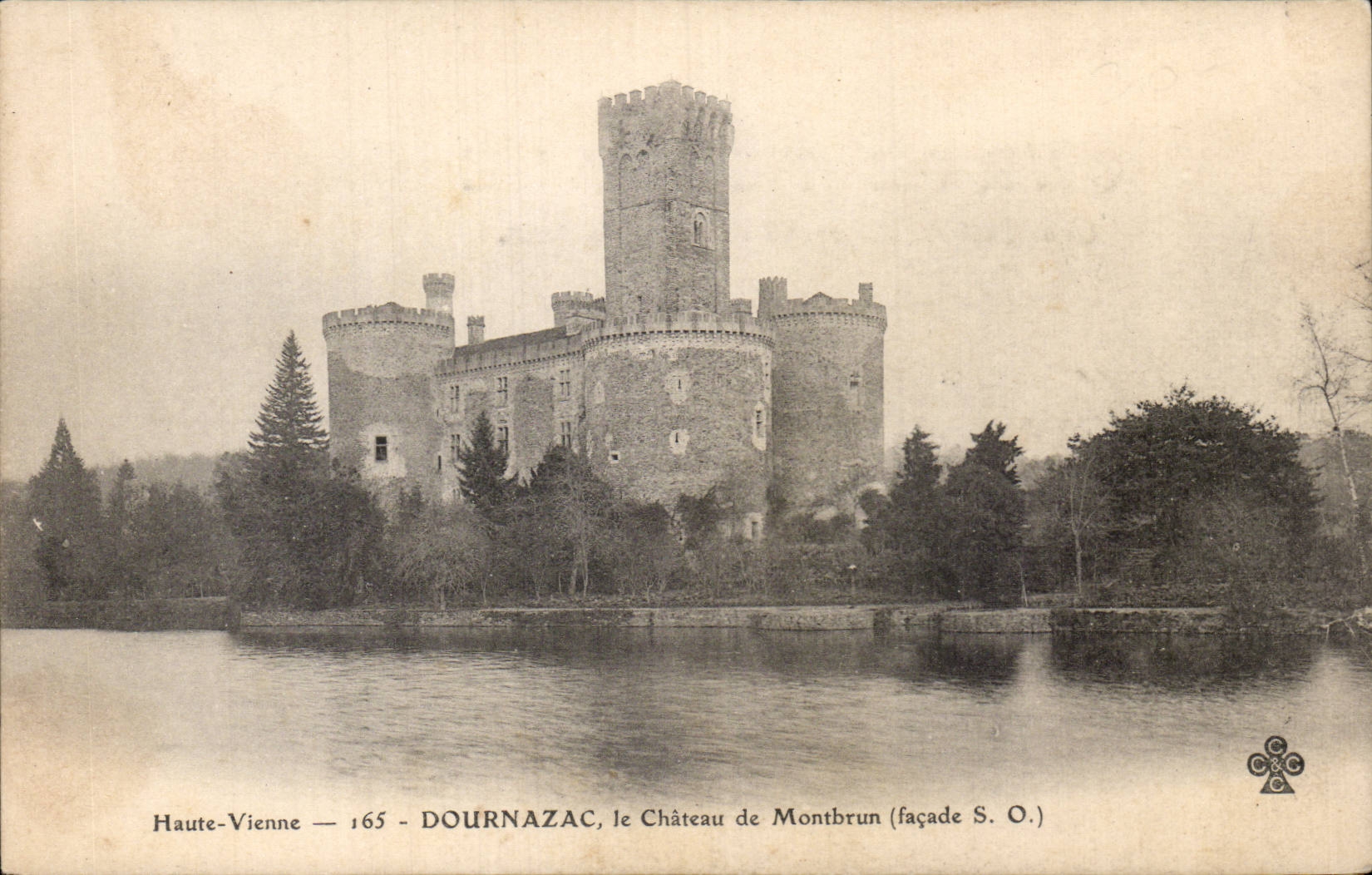 Dournazac - Le Chateau de Montbrun - CPA 