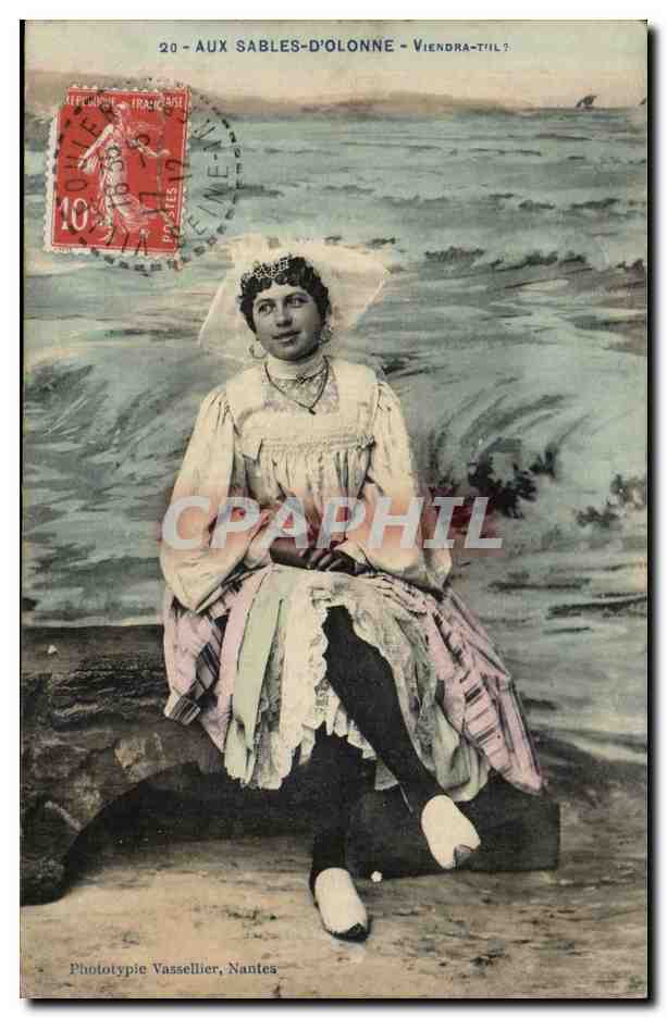 Folklore - Costumes - Les Sables d'Olonne - femme - CPA 