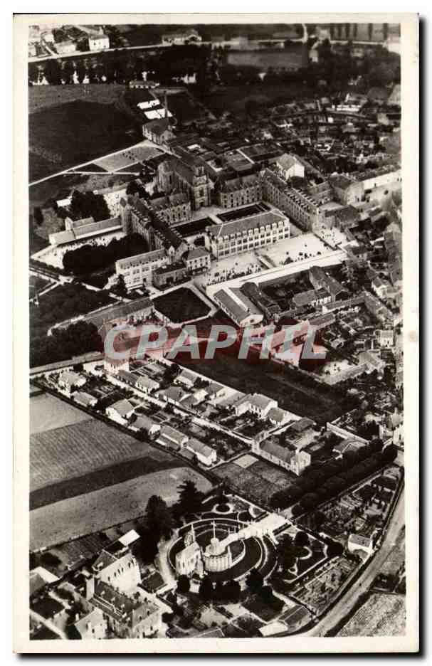 CPSM Pensionnat St Gabriel Le calvaire de St Gabriel