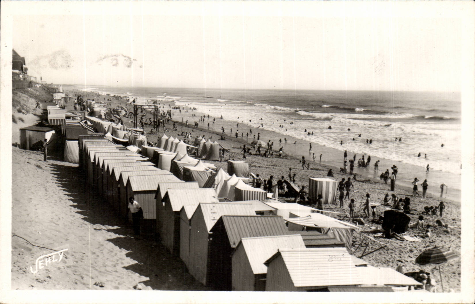 CPSM St Gilles de Vie La plage