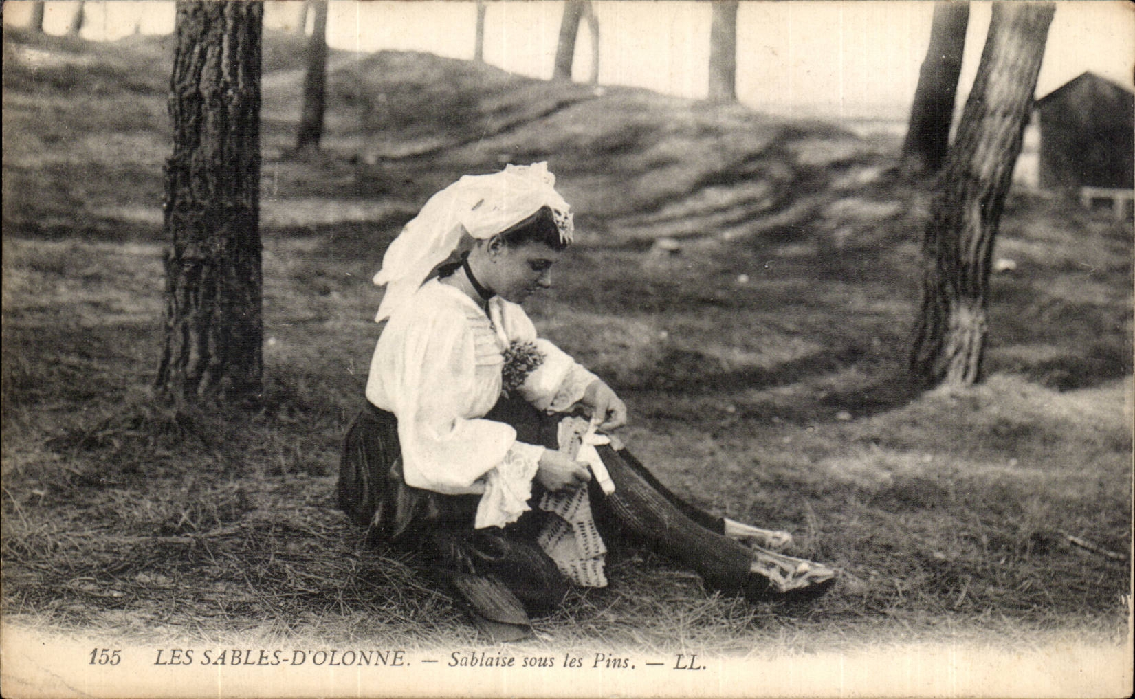 Les Sables-d'Olonne — Sablaise sous les Pins — LL. — n° 155