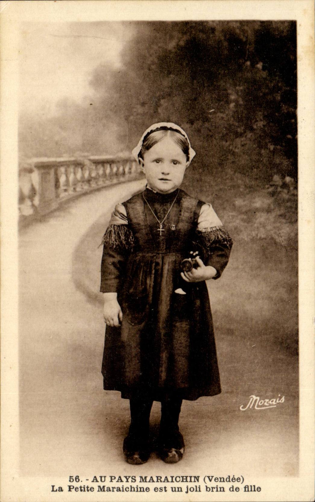 CPA au pays Maraichin Folklore Enfants
