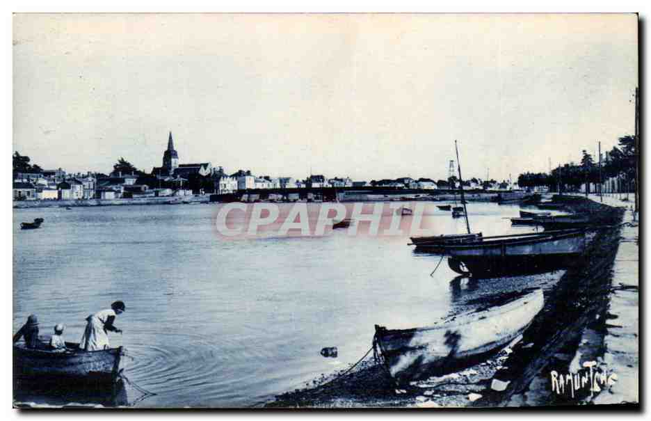 La Vida en SAINT-GILLES - CROIX-de-VIE — Ediciones Artísticas Raymond Bergevin
