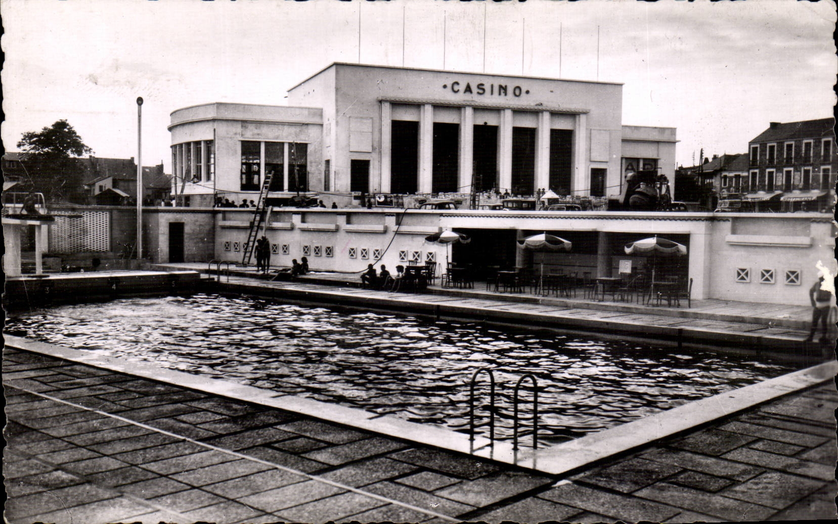 CPSM Les Sables d'olonne La piscine et le casino