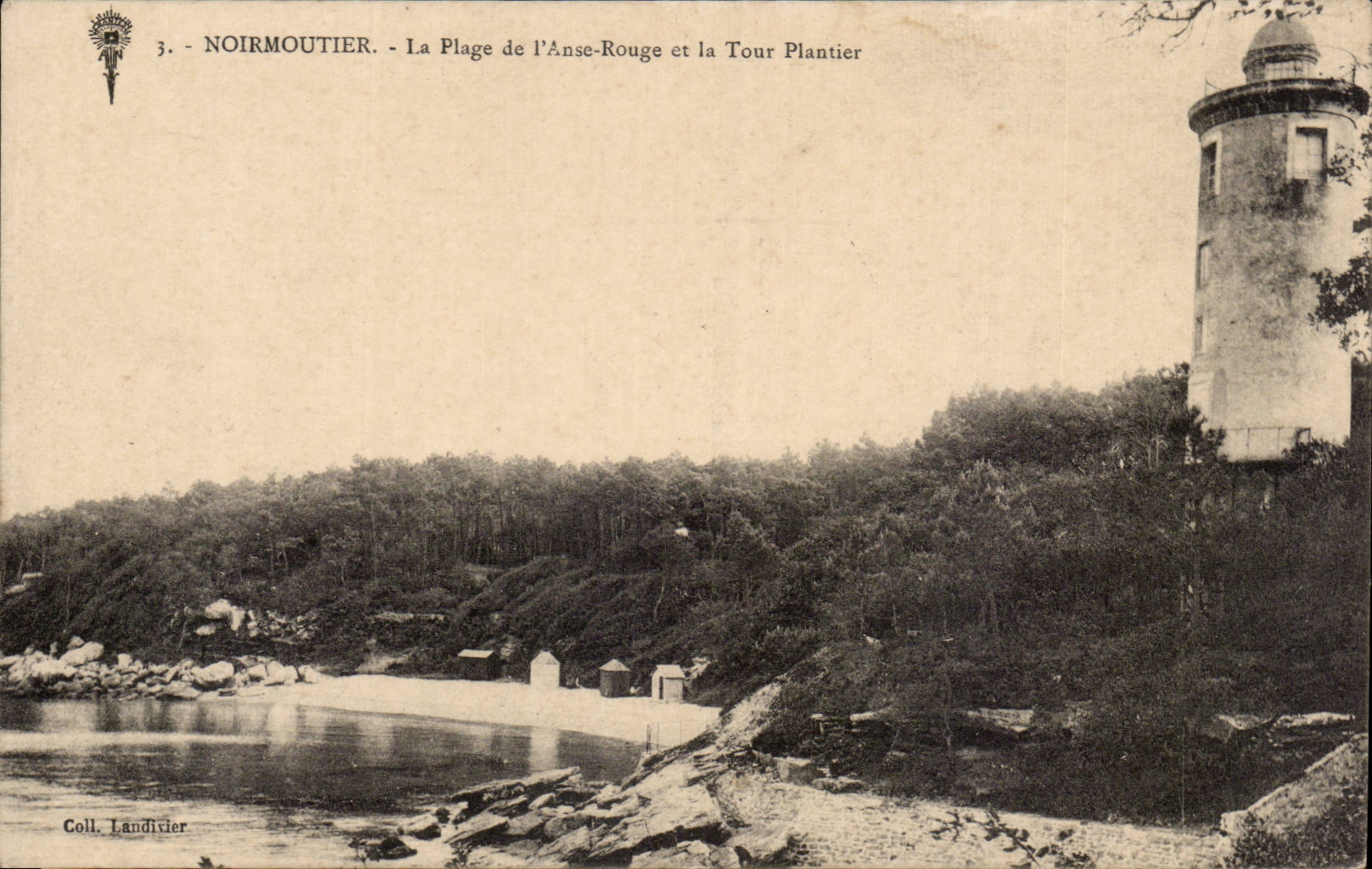 CPA Noirmoutier La plage de l'anse rouge et la tour Plantier