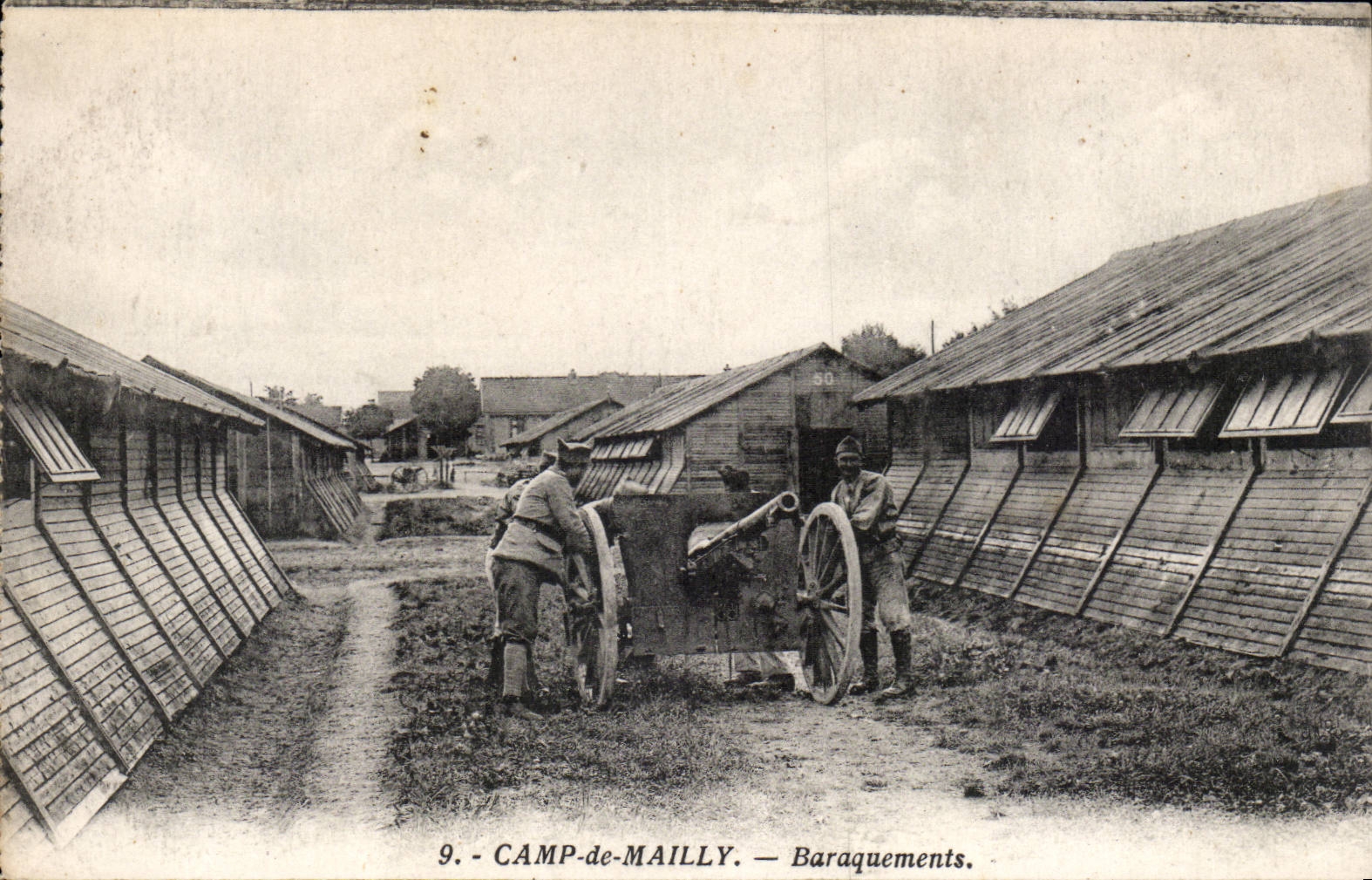 Camp-de-Mailly — Baraquements — Éditeur non identifié, n° de série 9