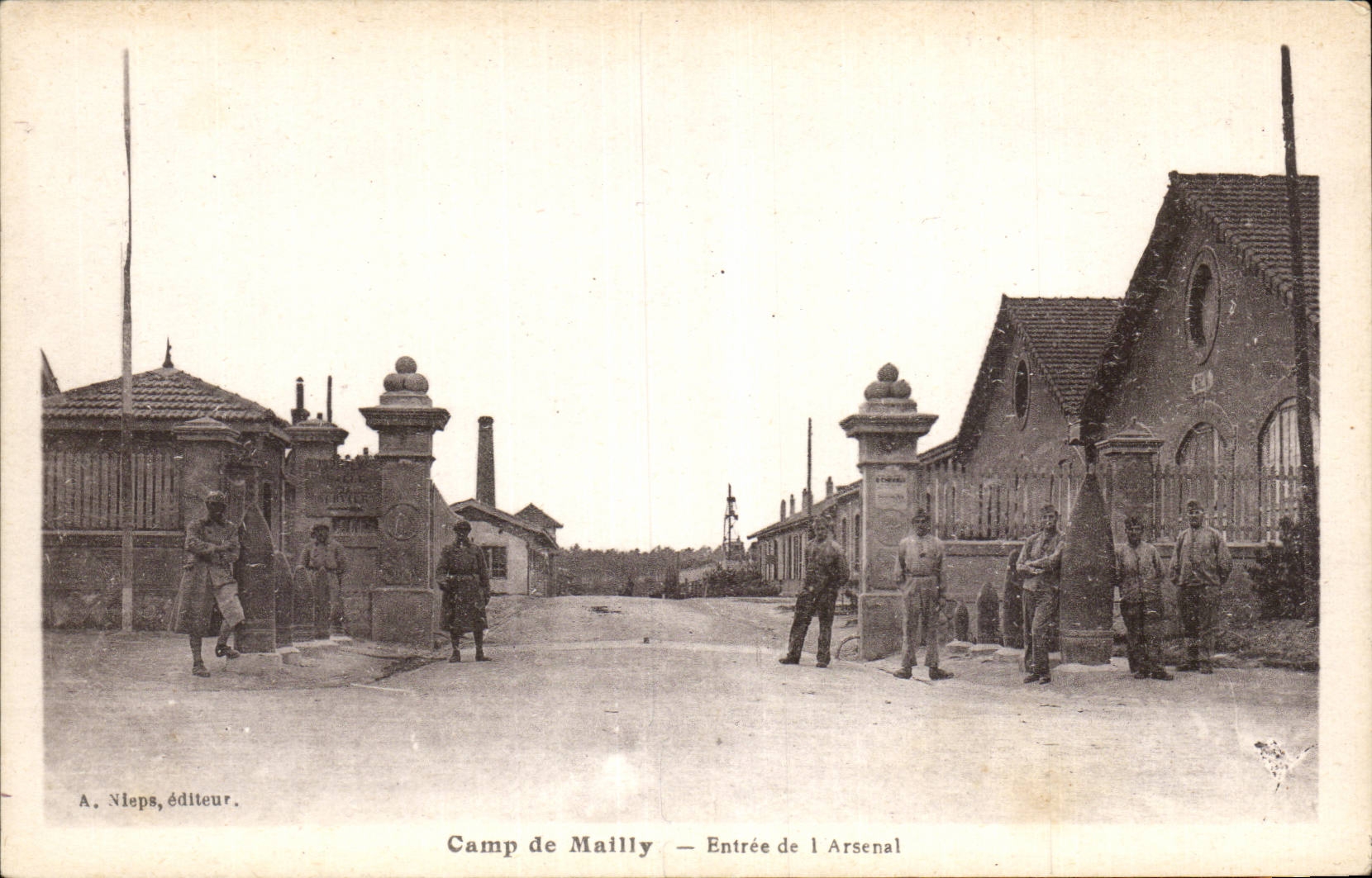 Camp de Mailly — Entrée de l'Arsenal — A. Nleps, éditeur