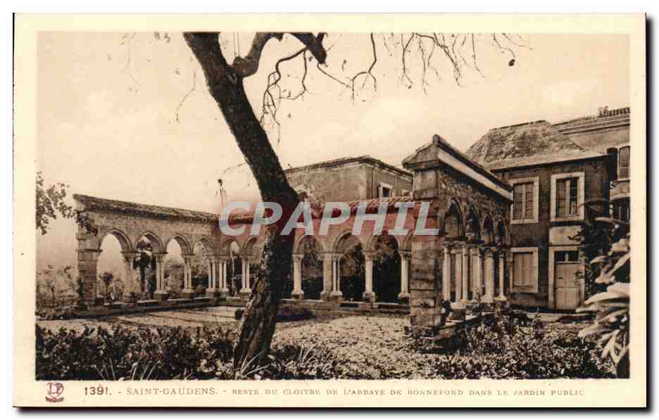 Saint-Gaudens - Restes du cloître de l'abbaye de Bonnefond dans le jardin public — Éditeur : Éditions Pyrénées-Océan, Toulouse