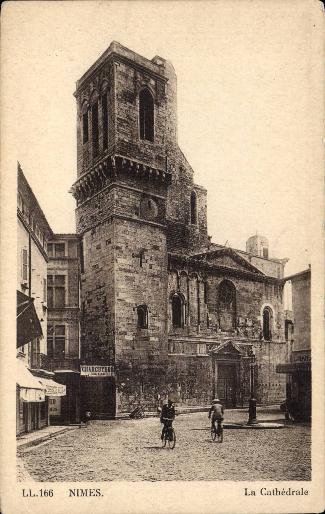 CPA Nimes La cathedrale