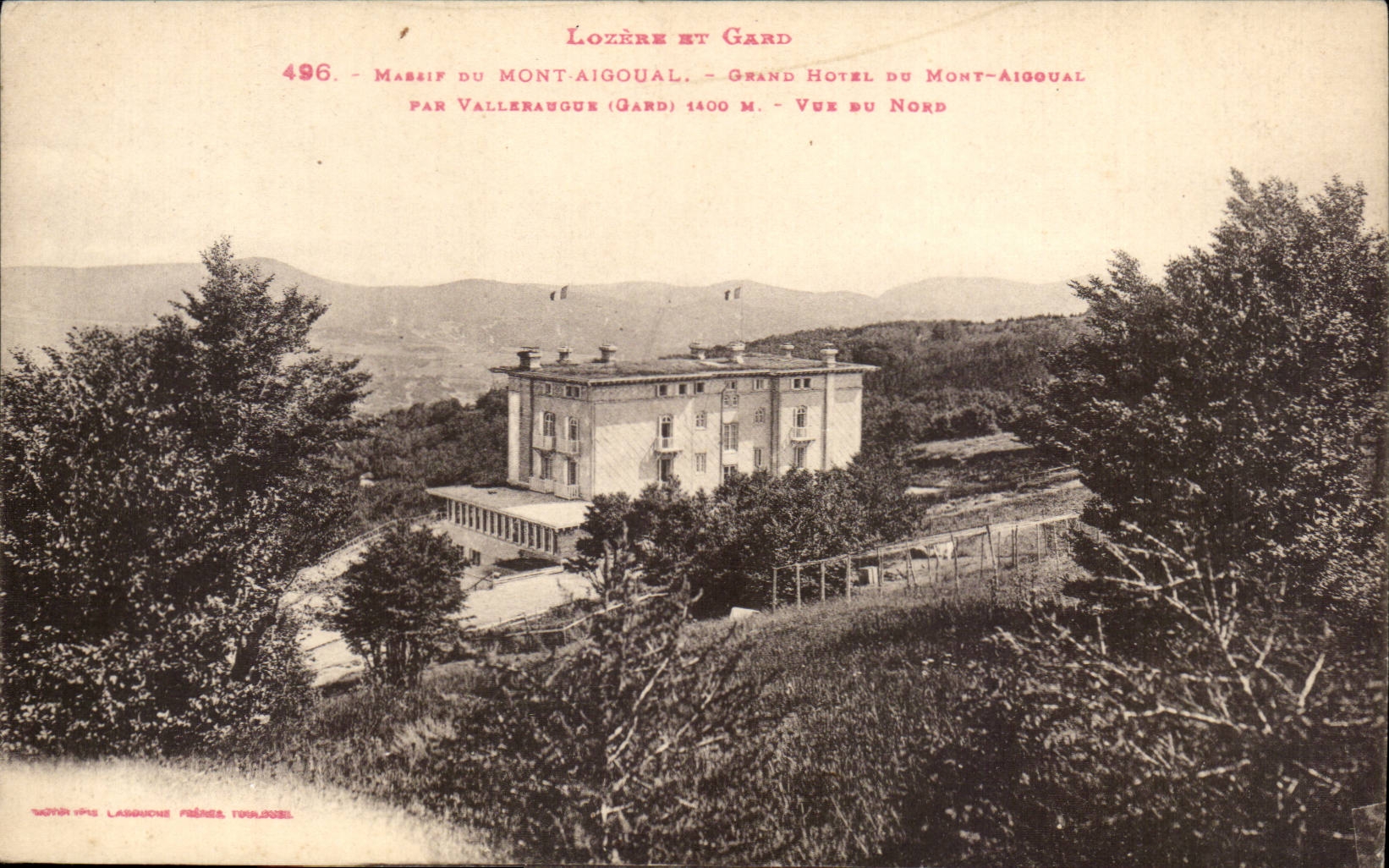 CPA Massif du Mont Aigoual Grand hotel du Mont Aigouam par Valleraugue Vue du Nord