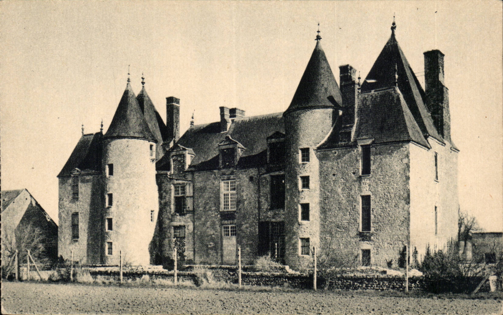 Château de Villepion — Loigny-la-Bataille (E.-et-L.) — M. Aube, éditeur, rue Lantéreur, Rambouillet