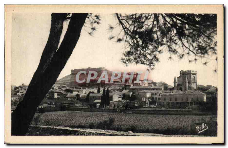 CPA Villeneuve les Avignon Vue d'ensemble et le Fort Saint Andre