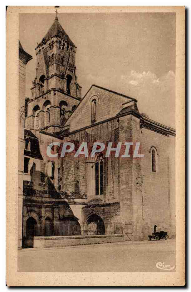 CPA Brantome Clocher et entree principale de l'eglise paroissiale