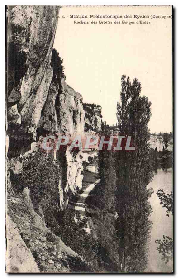 Station Préhistorique des Eyzies (Dordogne) — Rochers des Grottes des Gorges d'Enter — éditeur non identifié, n° de série non visible