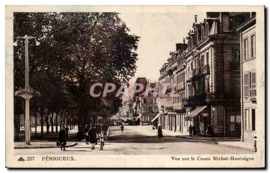 Périgueux — Vue sur le Cours Michel-Montaigne — CPHAPHIL n°227