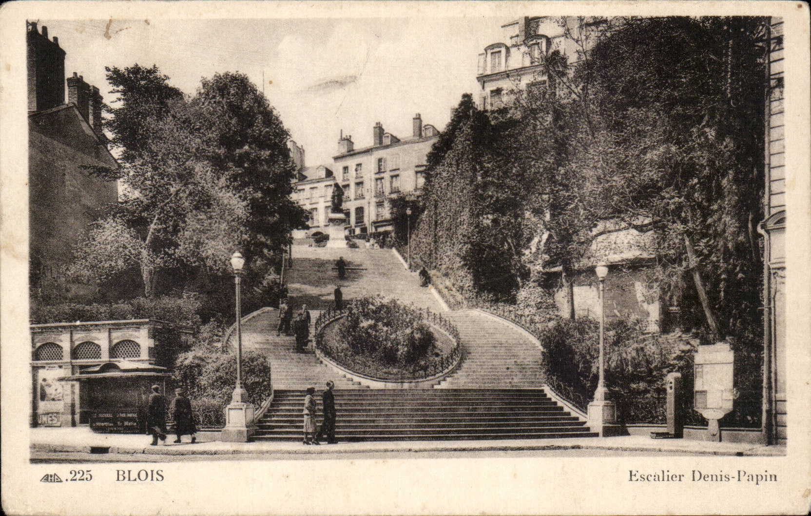 BLOIS — Escalier Denis-Papin — Éditeur JUNES, n°225