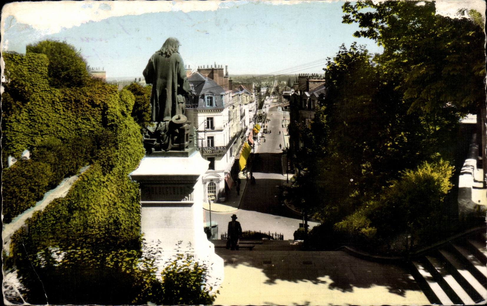 CPSM Blois Rue Denis Papin vue de l'escalier