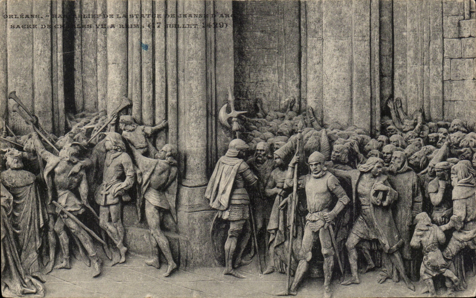 CPA Orleans Bas relief de la statue de Jeanne d'arc 