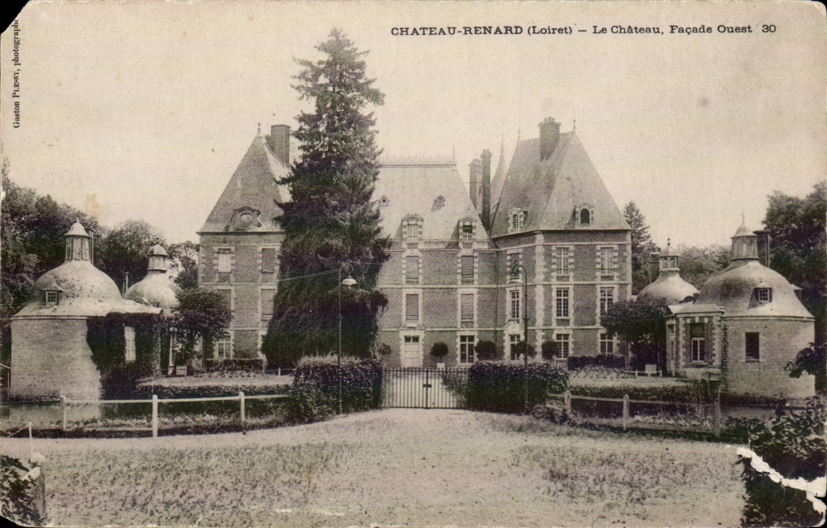 Château-Renard (Loiret) — Le Château, Façade Ouest — Gaston Pressy, n°30