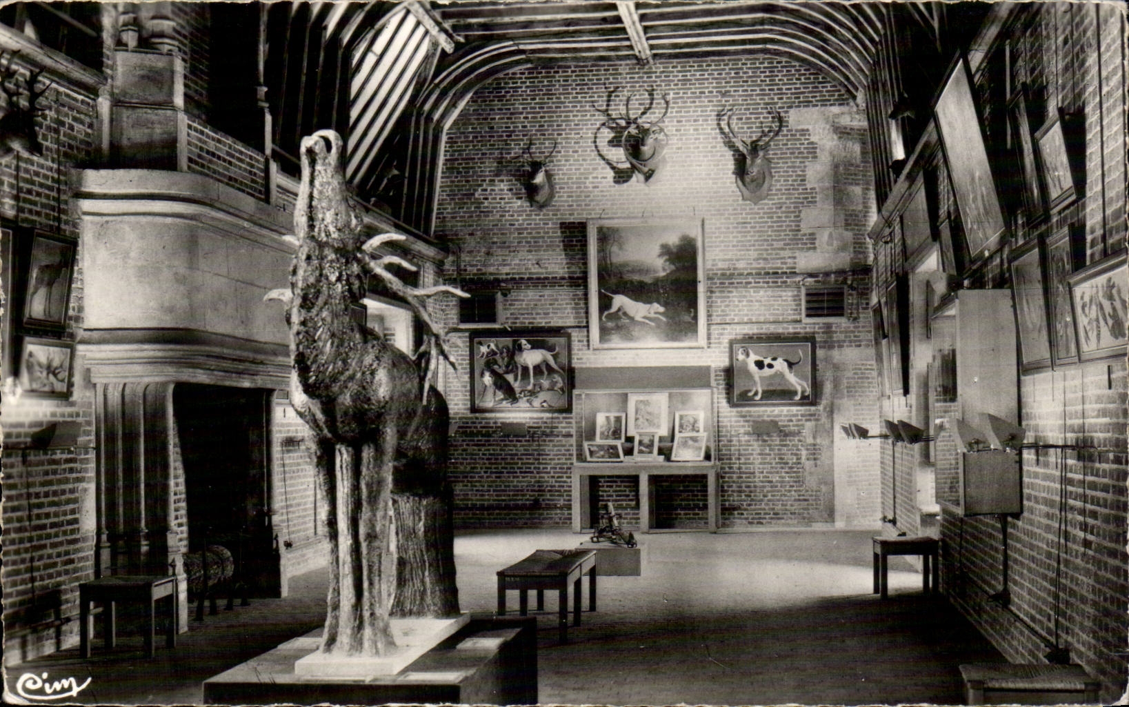 CPSM Gien Musee de la chasse