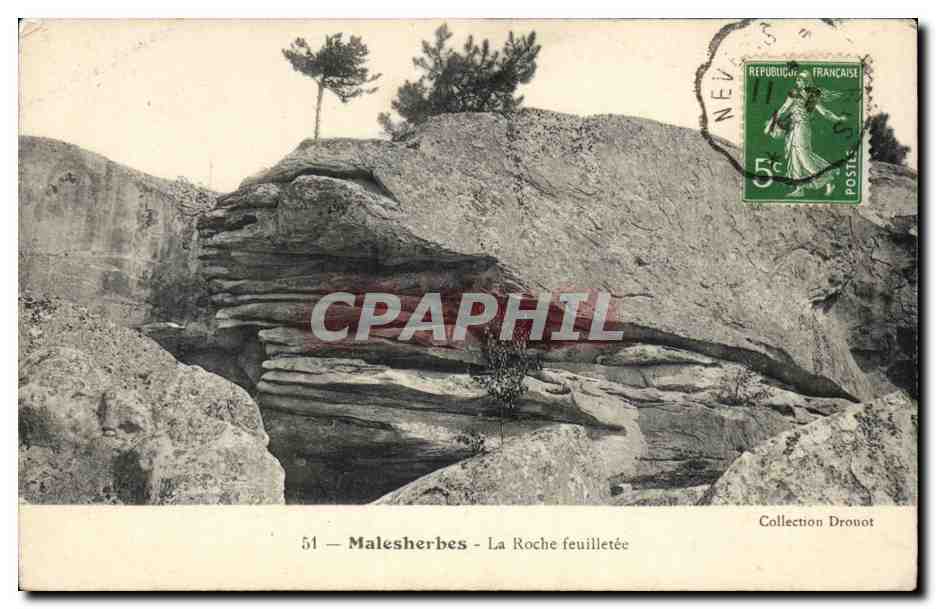 CPA Malesherbes La roche feuilletee