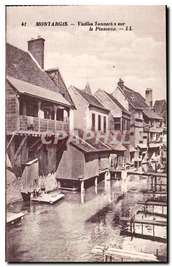 CPA Montargis Vieille tannerie sur le Pinseaux