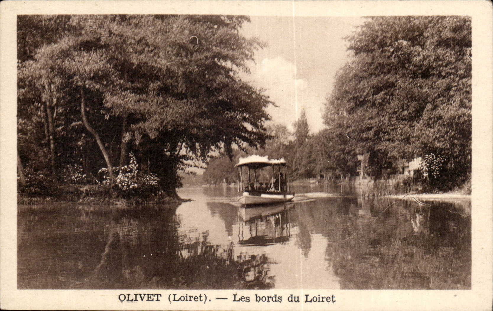 OLIVET (Loiret) — Les bords du Loiret