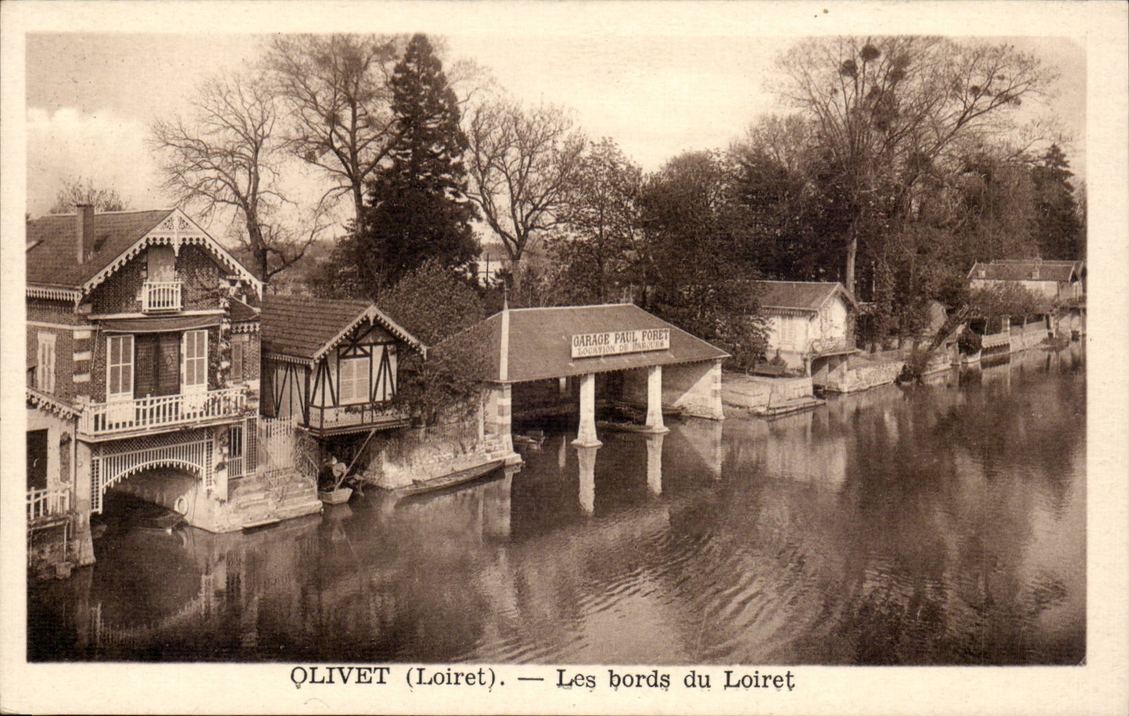 CPA Olivet Les bords du Loiret Garage Paul Foret