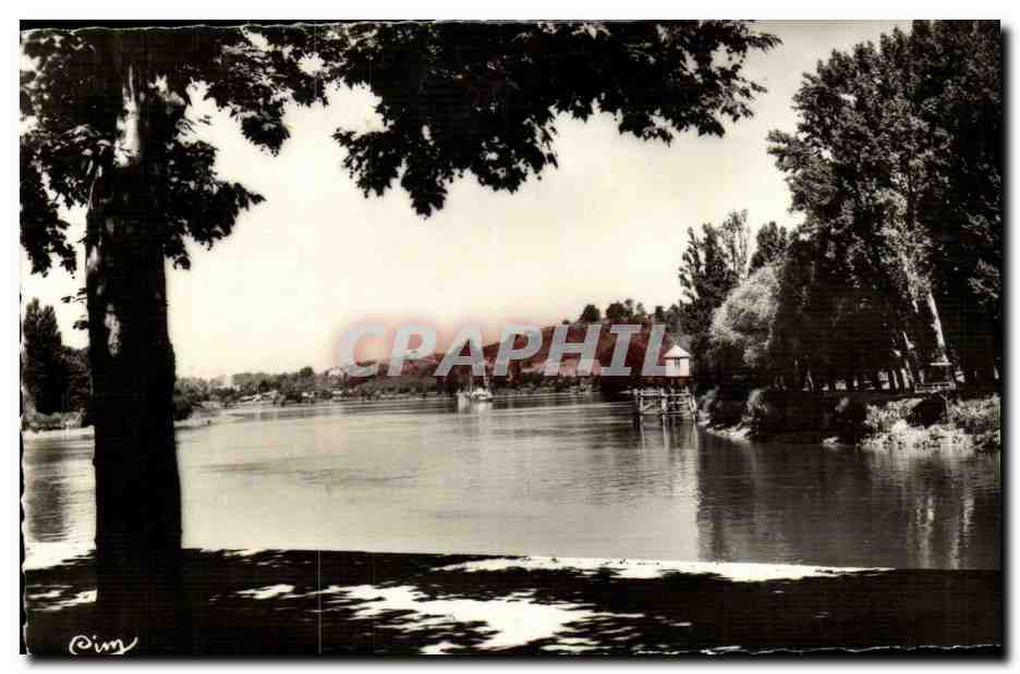 Libourne (Gironde) — Vue sur le Tertre de Fronsac et du confluent de l'Isle et la Dordogne — Combier (S.-et-L.)