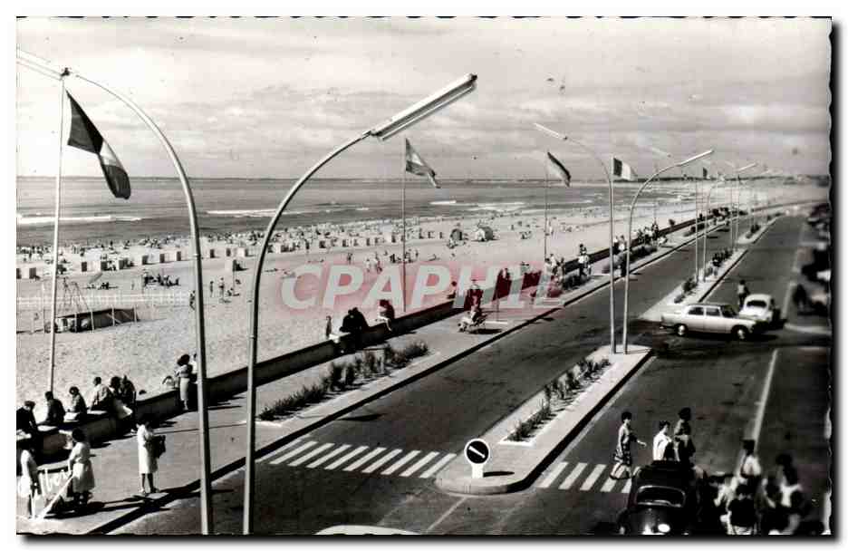 CPSM Soulac sur Mer Le nouveau boulevard Front de mer