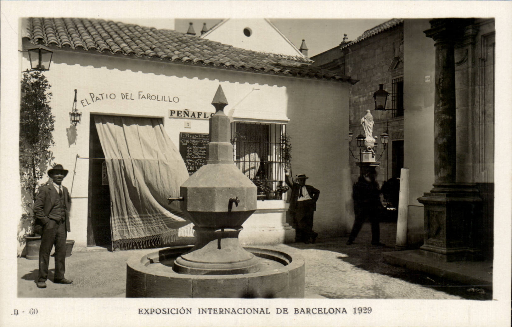 CPA Espagne Spain Espana Exposicion Internacional de Barcelona 1929 El Patio del Farolillo